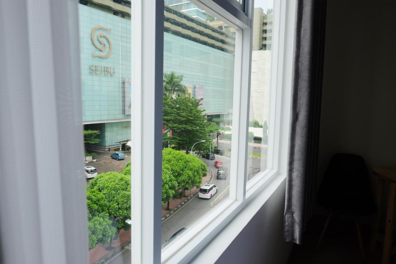 Grand Thamrin Hotel Джакарта Экстерьер фото