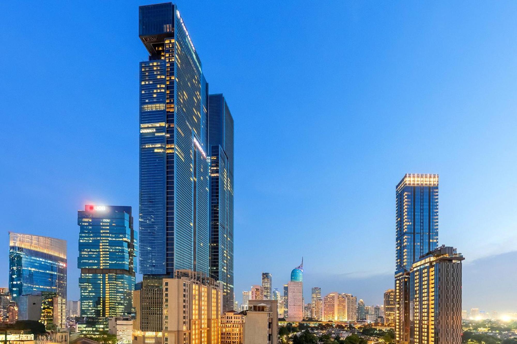 Grand Thamrin Hotel Джакарта Экстерьер фото