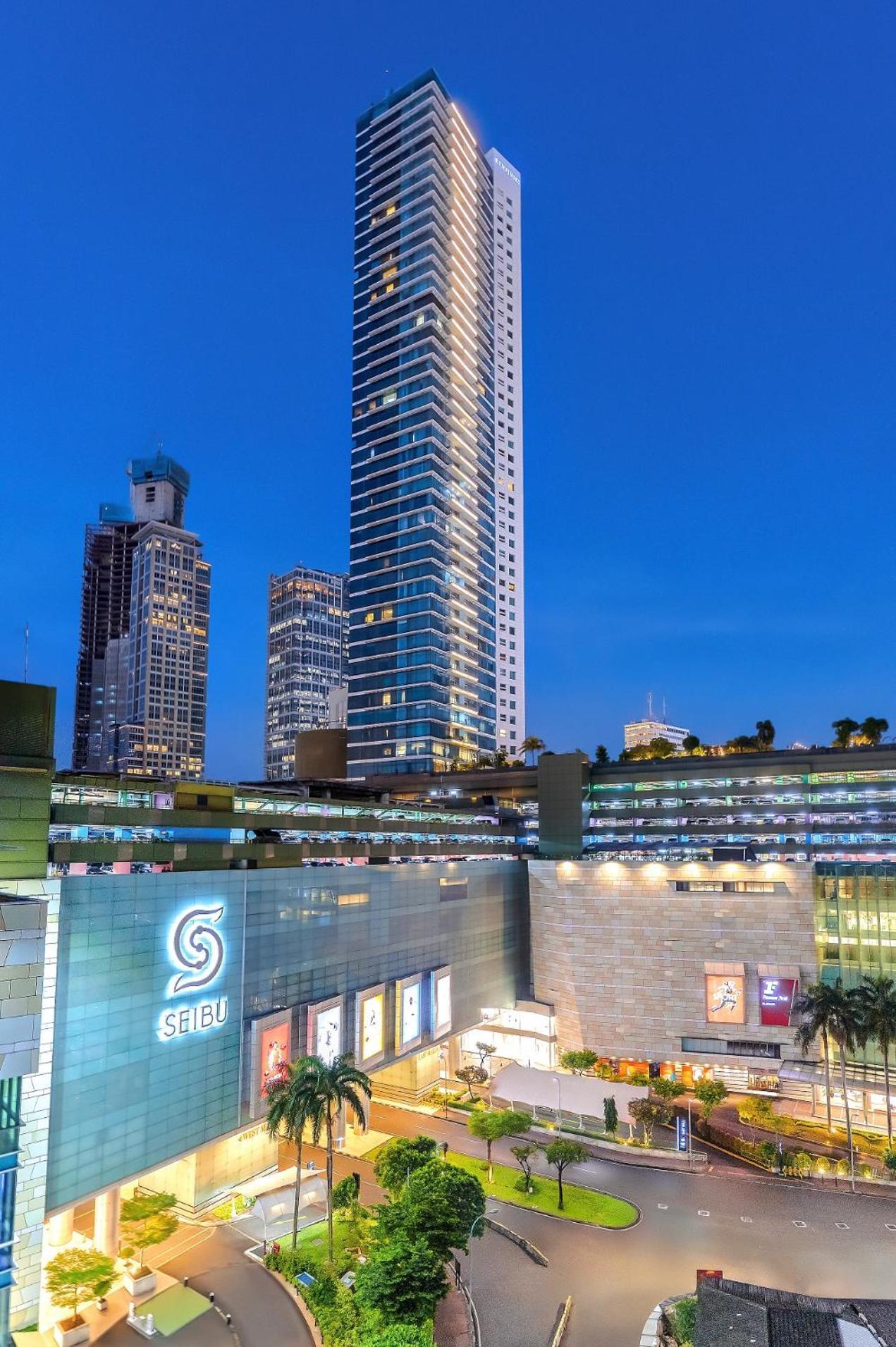 Grand Thamrin Hotel Джакарта Экстерьер фото